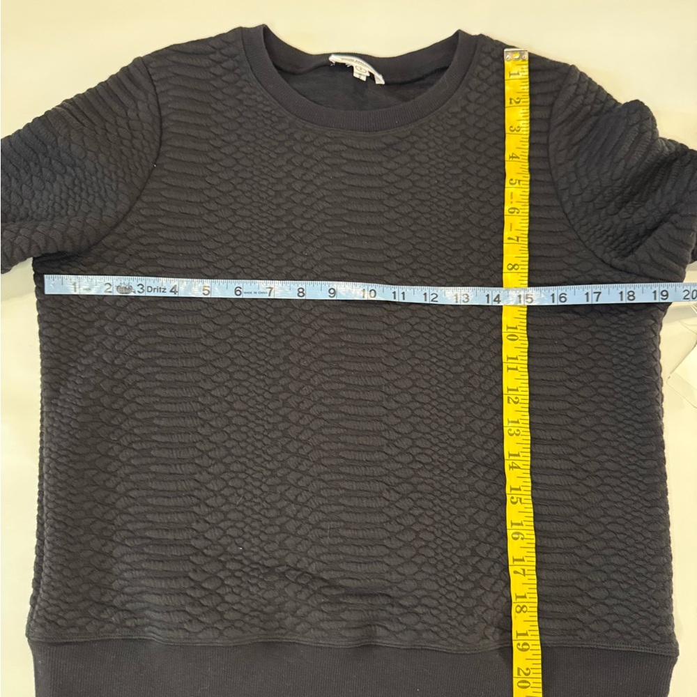 Good American NWT Black Textured Crewneck Sweatshirt In size 2 - Picture 7 of 11